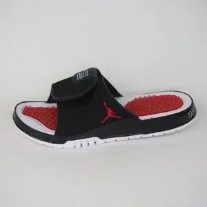 【NIKE】Jordan Hydro XI メンズスライド ブラック／ジムレッド Jordan Hydro XI Men's Slides. Nike.com